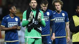 بالفيديو - فالديس يعود للملاعب من جديد ويقود ستاندارد ليج للفوز