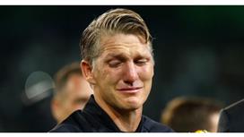 مورينيو يحرم شفاينشتايغر من اللعب مع «الرديف»