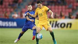 بالفيديو - تايلاند تحقق النقطة الأولى بالتعادل مع استراليا.. ليظل «الأخضر» متصدراً للمجموعة الثانية