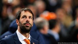 رسمياً.. «الرود فان جول» يترك منتخب هولندا لينضم لتدريب آيندهوفن