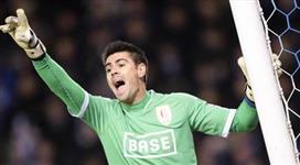 في إهانة جديدة.. فالديز ممنوع من تبادل القمصان تحت طائلة الغرامة!