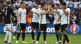 بالفيديو- ألمانيا تكتسح سلوفاكيا بثلاثية.. وتنتظر الفائز من إيطاليا وأسبانيا