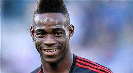 بالوتيلي يوافق على الانتقال إلى نادي «الحمير الطائرة»!!