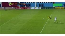 بالفيديو - حارس ليبيريا حاول تقليد «نوير».. فتسبب في كارثة أمام تونس