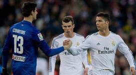 Cadena Cope: كورتوا أخبر زملاءه في تشيلسي أنه سيغادر إلى ريال مدريد الموسم المقبل