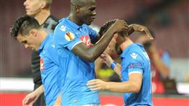 برشلونة يضع عينه على نجم نابولي .. والتحرك في الشتاء