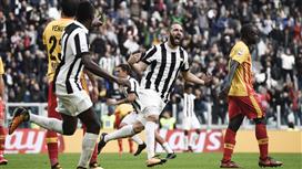 بالفيديو.. السيدة العجوز تستعيد شبابها في وقتٍ حاسم وتنجو من الفخ الذي نصبه بينفينتو