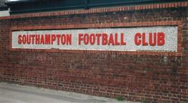 مجموعة صينية تجهز عرضاً لشراء «ساوثامبتون» الإنجليزي بـ246 مليون جنيه إسترليني !