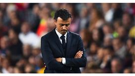 كواليس اللحظات الأخيرة قبل إعلان إنريكي الرحيل .. وردة فعل لاعبي البارسا