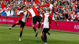 بالفيديو - هاتريك المخضرم كاوت يتوّج «فينورد روتردام» بطلاً للدوري الهولندي للمرة الأولى منذ 18 عاماً