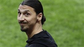 مانشستر يونايتد: الإبقاء على زلاتان سيكون «حماقة»