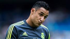 مسؤولو ريال مدريد يهددون نافاس بضرورة الإسراع في إتمام صفقة بيعه