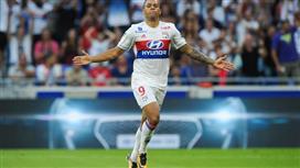 بالفيديو .. ما الذي قدمه لاعب ريال مدريد الأسبق في أول مبارياته مع ليون