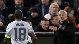 مورينيو يبحث عن إقناع يونج بالبقاء