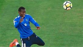 " التواجد في المكان غير المناسب " يكلف ثنائي الهلال 40 ألف ريال