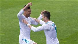 كاسيميرو : واصلوا الاستمتاع بما يقدمه أفضل لاعب في العالم