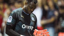 مارسيليا يفتقد خدمات حامي عرينه مانداندا لأربع أسابيع