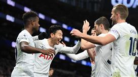 بالفيديو - توتنهام يواصل صحوته ويهزم نوريتش بثلاثية