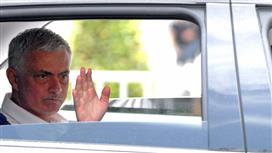 مورينيو: أنا ضحية لإنجازاتي